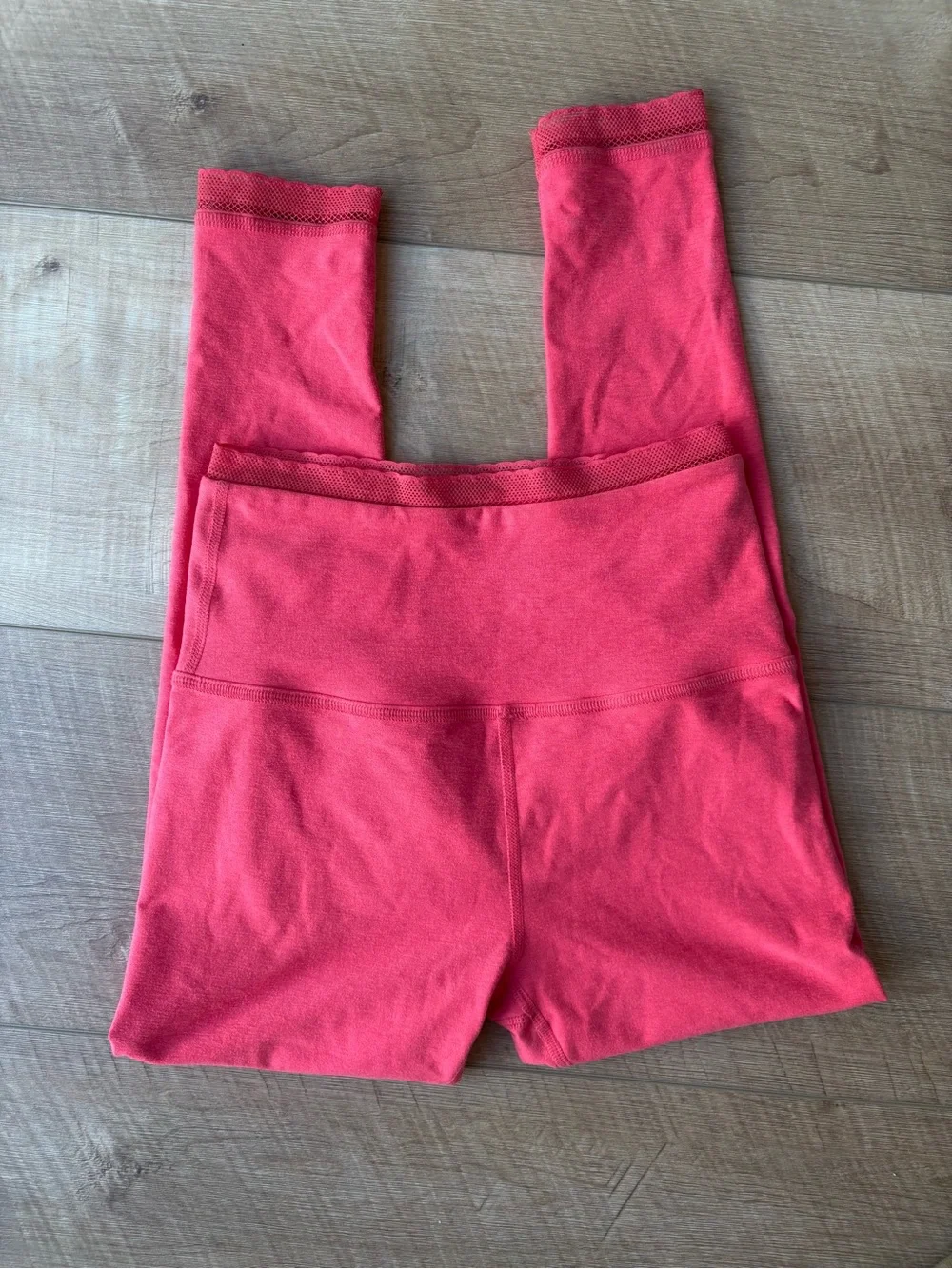 NWOT Beyond Yoga Allure Spacedye Lace Trim Leggings. Red Ash Heather. Size M - Picture 8 of 11